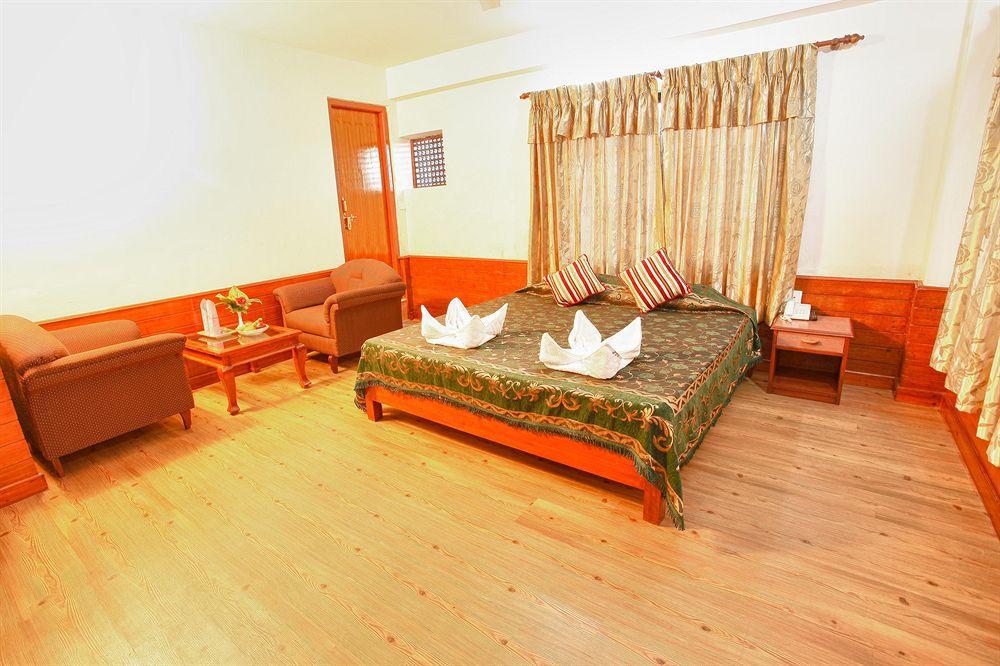Hotel Crystal Palace Ποκάρα Εξωτερικό φωτογραφία