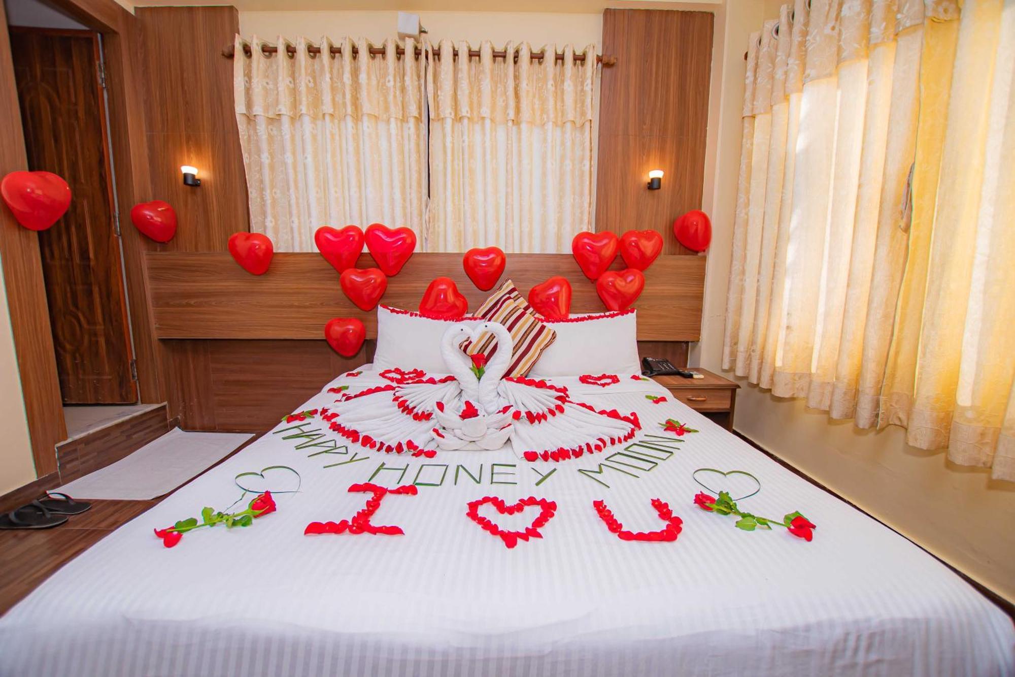 Hotel Crystal Palace Ποκάρα Εξωτερικό φωτογραφία
